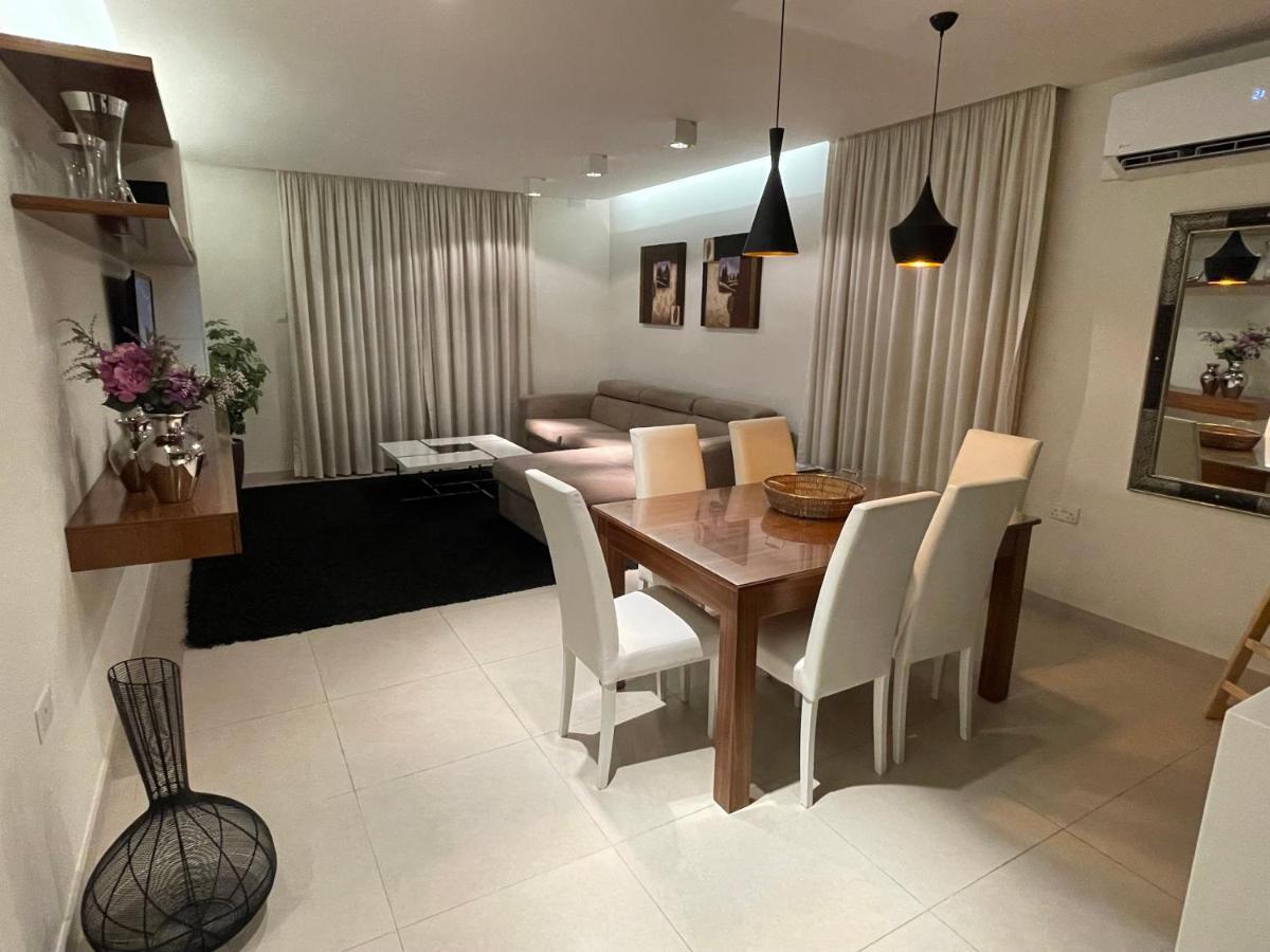 Deluxe Apartment With Pool In The Heart Of St Pauls Bay Bahía de San Pablo Exterior foto