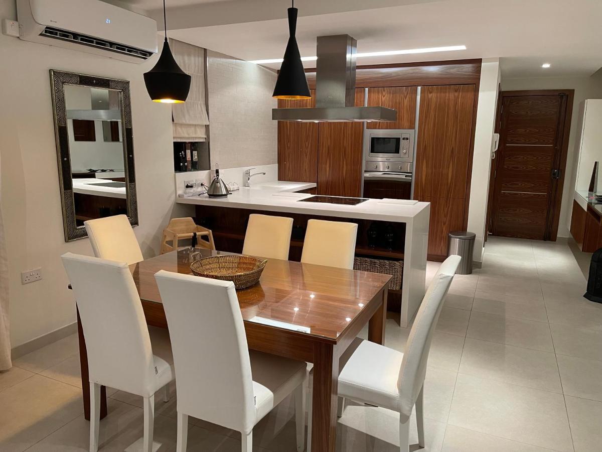 Deluxe Apartment With Pool In The Heart Of St Pauls Bay Bahía de San Pablo Exterior foto