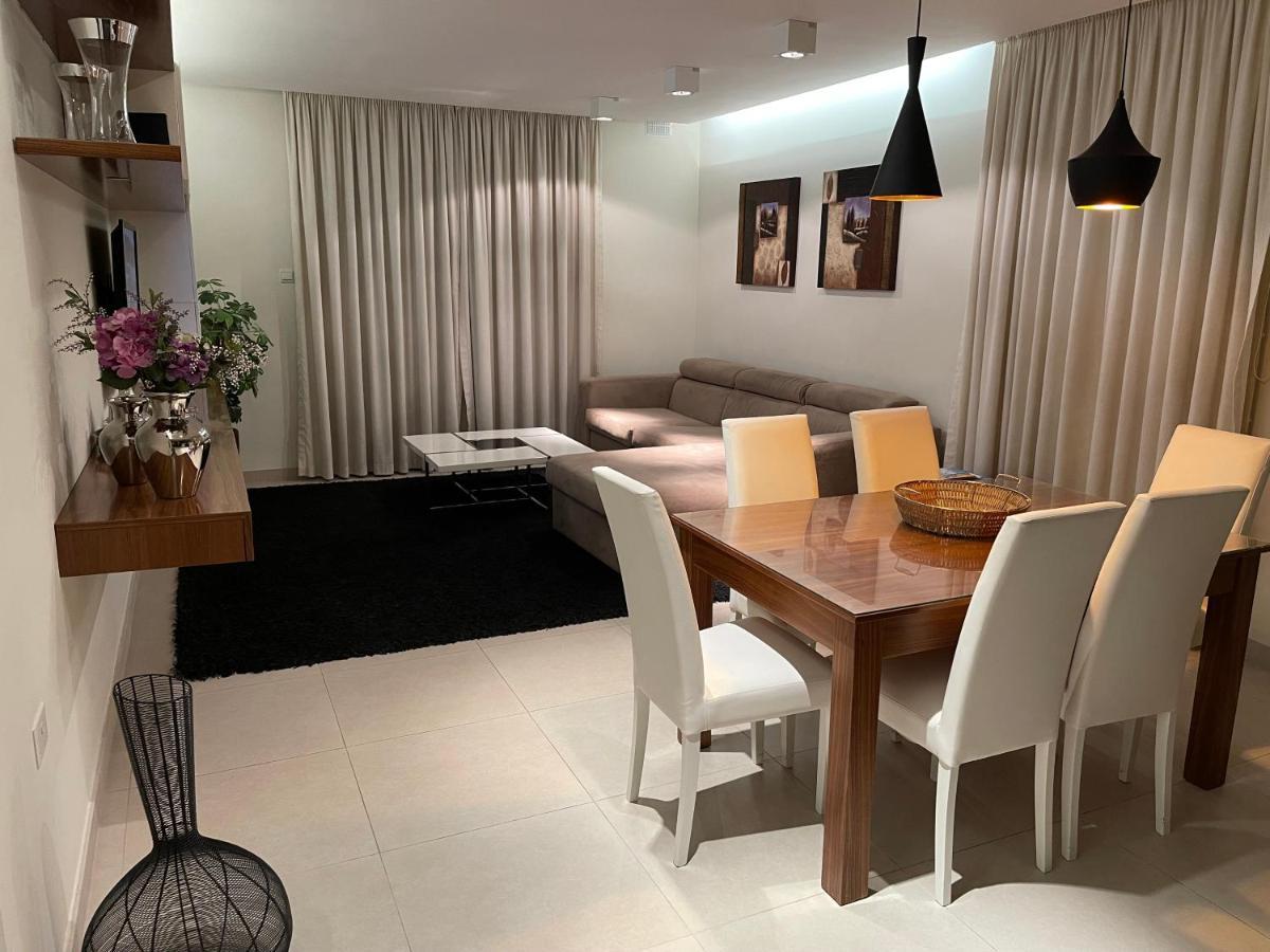 Deluxe Apartment With Pool In The Heart Of St Pauls Bay Bahía de San Pablo Exterior foto